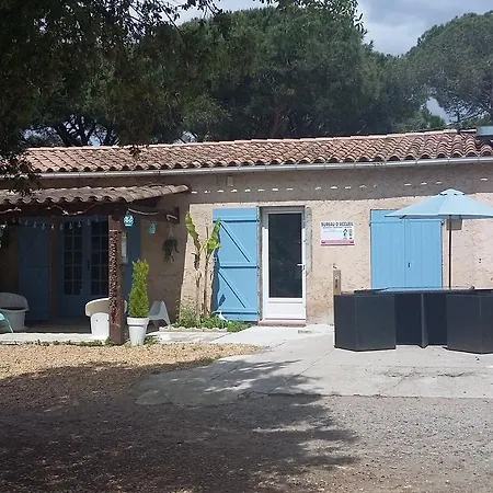 Camping Les Tours Du Pinet Domaine Cezanne * Saint Tropez