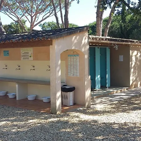 Camping Les Tours Du Pinet Domaine Cezanne Kemp