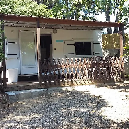 Camping Les Tours Du Pinet Domaine Cezanne Kemp Saint Tropez