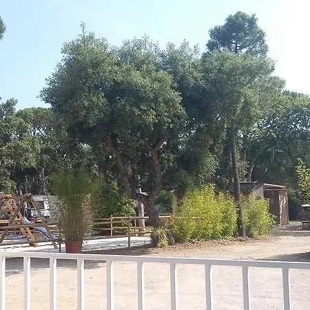 Camping Les Tours Du Pinet Domaine Cezanne Kemp *